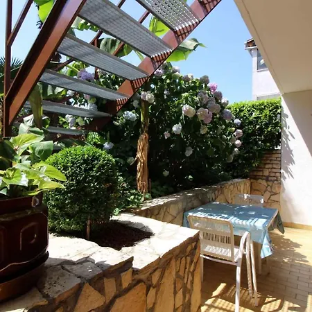 In Porec/istrien 10192 Apartmán *